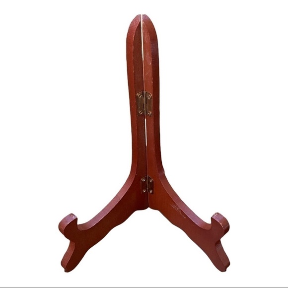 NATIVITY plate with wood plate stand.  Pottery 7.5” diameter - Picture 3 of 4